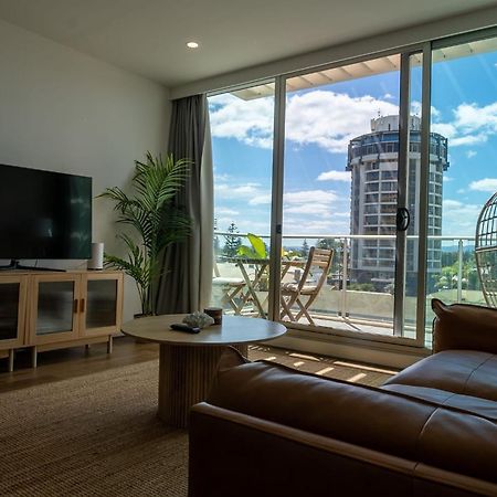 Glenelg Oasis, Pool, Gym, Spa & Sauna, Free Parking, City Views Apartment Exterior photo